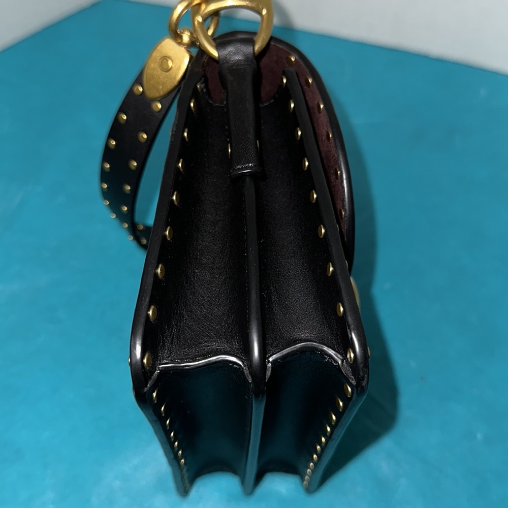 Coach Beat Bag (Glovetanned) - Picture 7 of 15